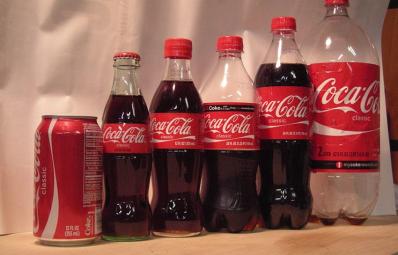 Doanh thu Coca-Cola giảm 28%, chiến lược marketing dữ liệu lên ngôi
